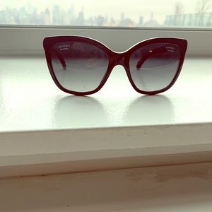 CHANEL Quilted 5288 57mm Sunglasses in black